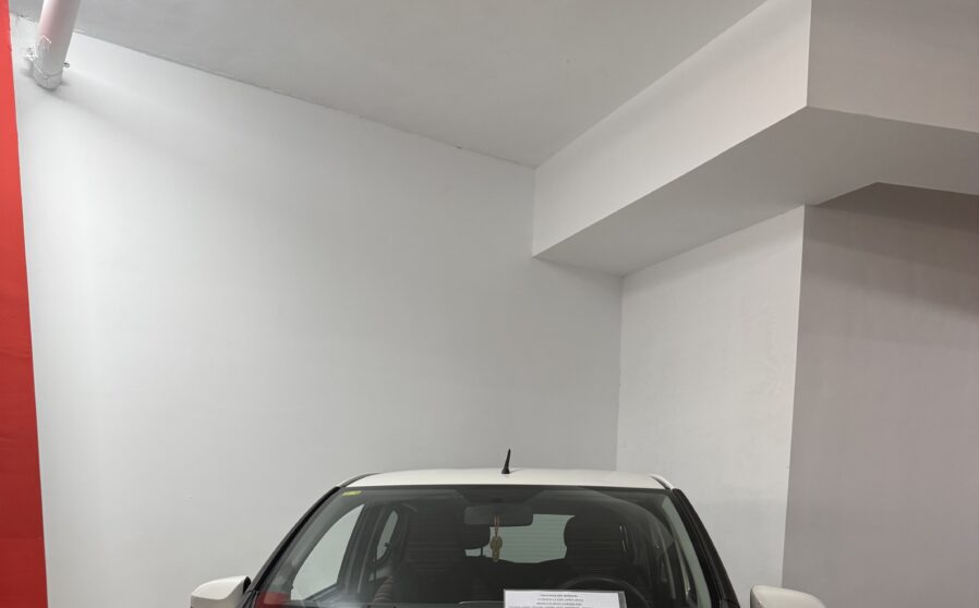 A4AAAD5D-D0C9-46E4-85F9-C961B5313725